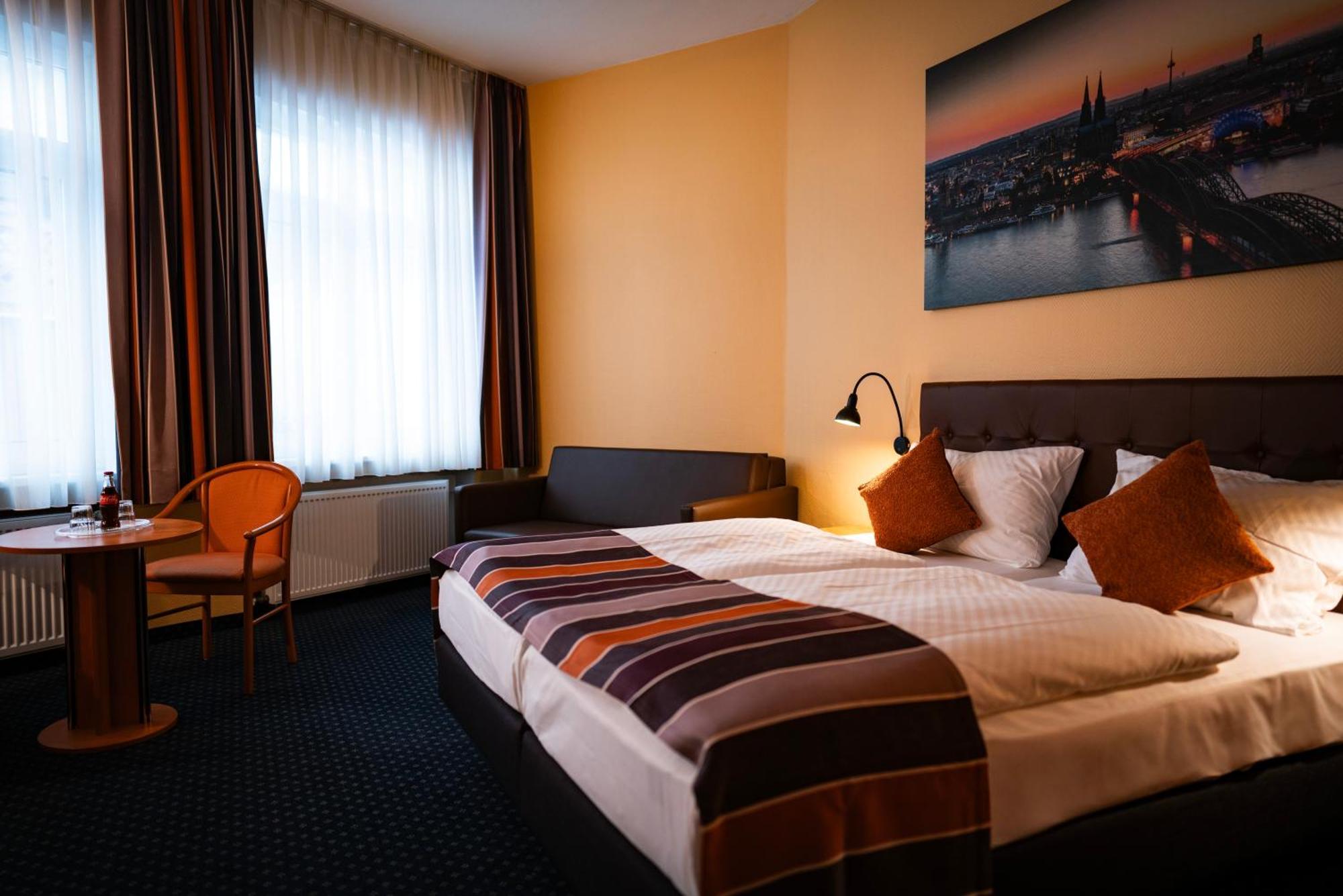 Hotel Boulevard Cologne Exterior photo